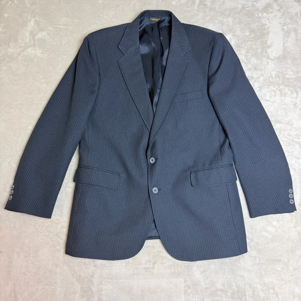 Levis pre owned